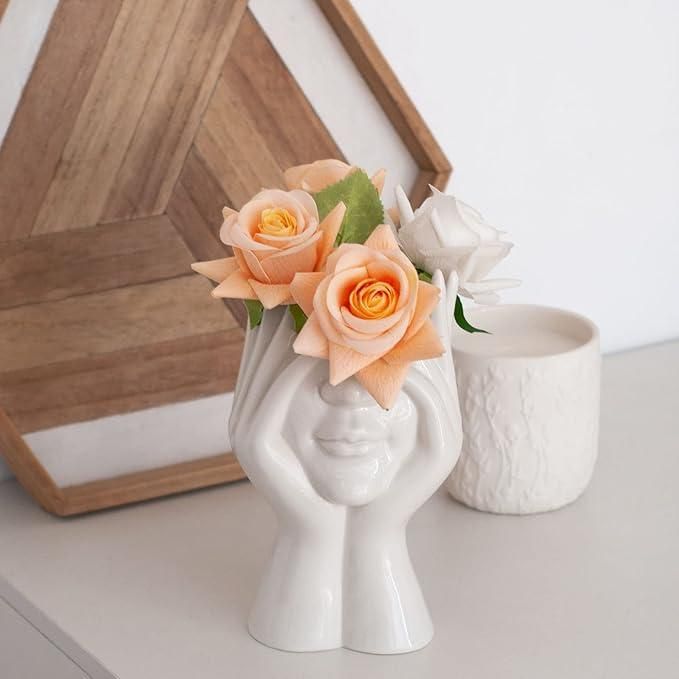 Serene Form – Aesthetic Ceramic Face Vase