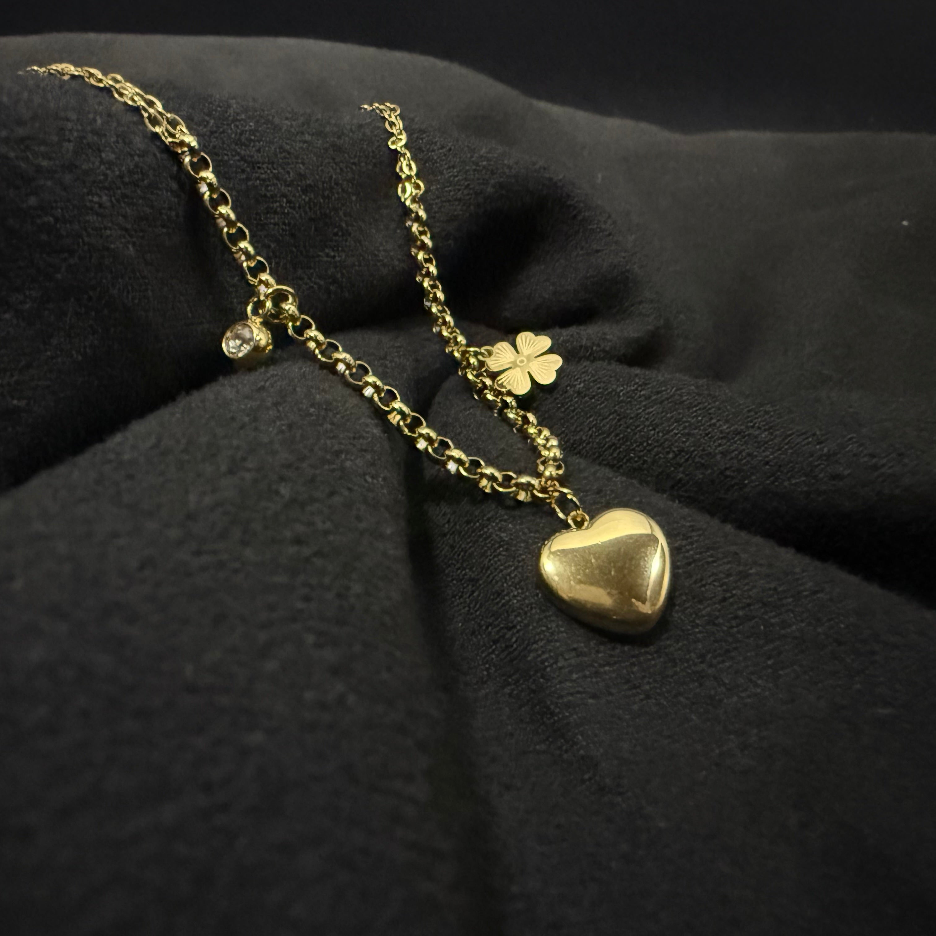 Heart & Clover – Gold Layered Chain